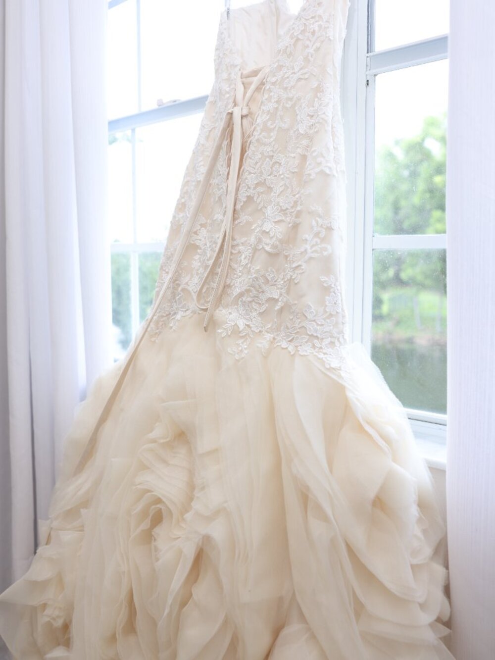 Paulina wedding gown by Maggie Sottero - Picture 9 of 16